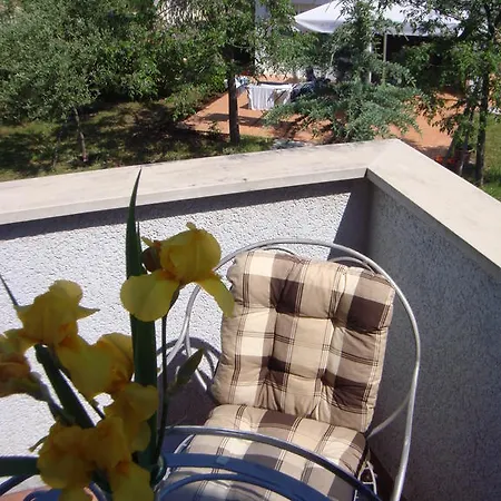 Apartment Apartments Villa Andreja *