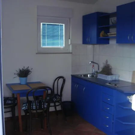 Apartment Apartments Villa Andreja *