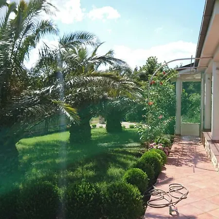 Apartments Villa Andreja * Starigrad Paklenica