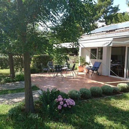 Apartments Villa Andreja Starigrad Paklenica