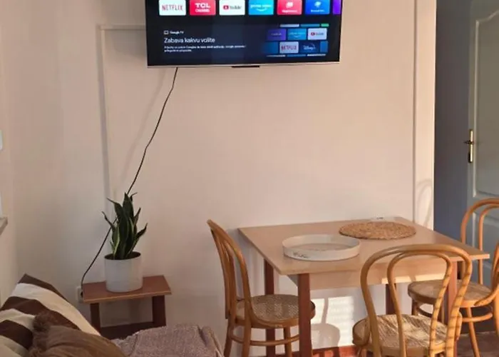 Andreja Стариград-Пакленица