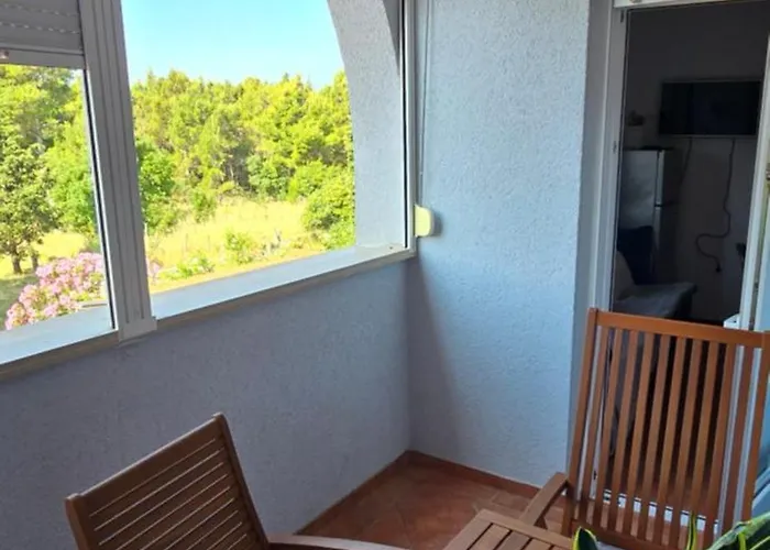 Andreja Апартаменты Стариград-Пакленица