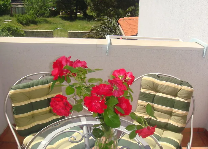 Apartments Villa Andreja Starigrad Paklenica