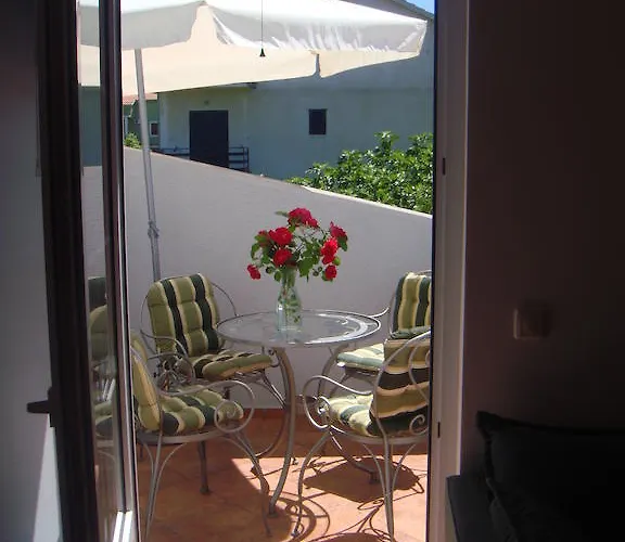 Apartments Villa Andreja Starigrad Paklenica